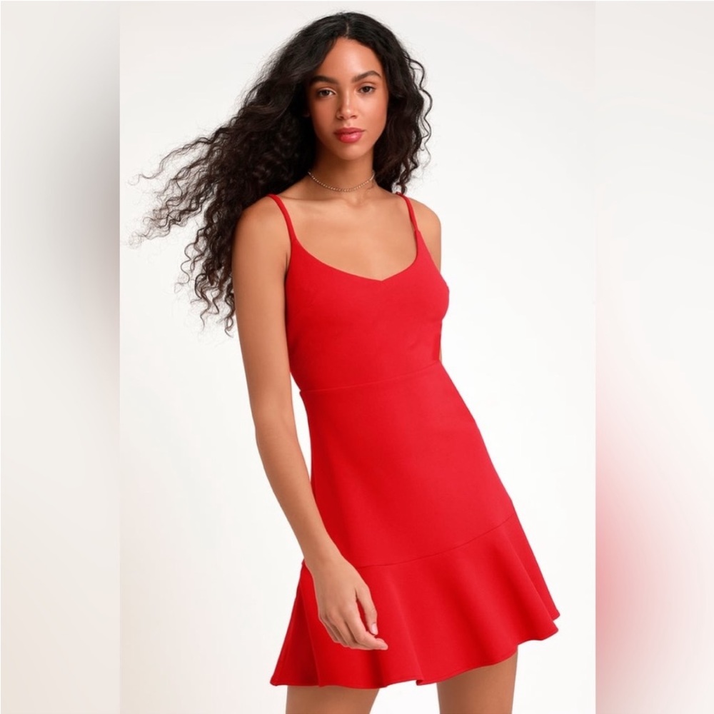 ❣️ LULUs Stylize Red Flounce Hem Mini Dress. Size MD. Great condition!
